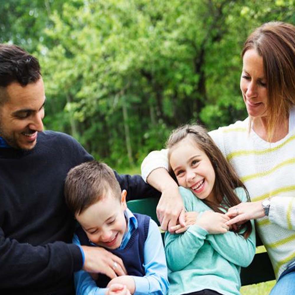 You are currently viewing How to keep your children safe on social media and internet?