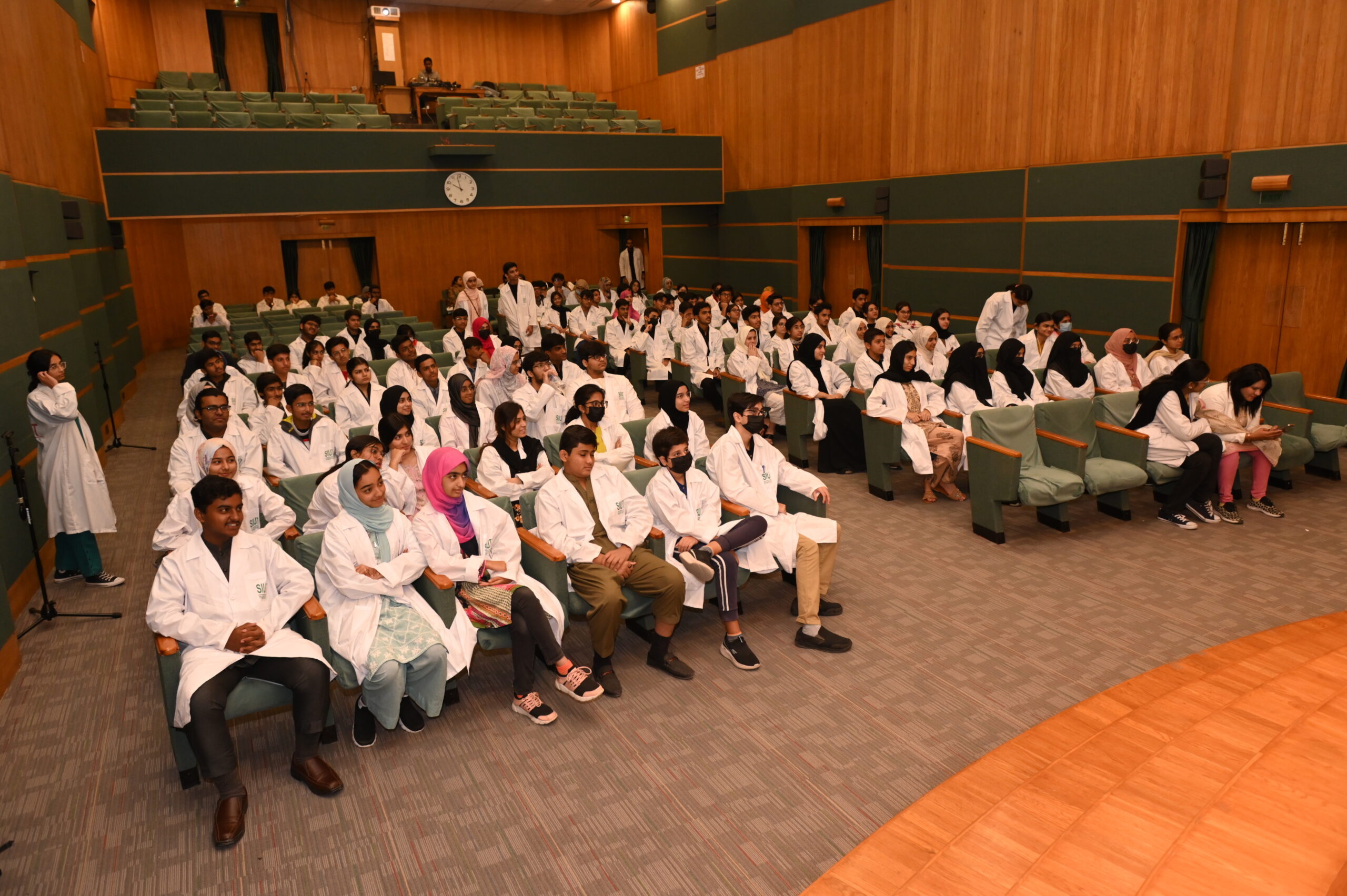 Read more about the article SIUT Volunteer Program | Learn Now How Can You Apply