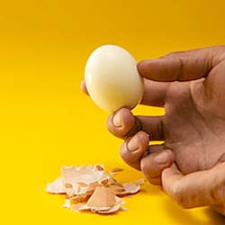 You are currently viewing Boiled Egg Calories & Nutrition | Complete Health Benefits